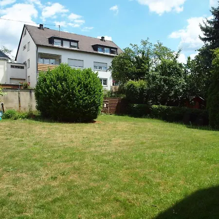 Ferienwohnung Der Wolf Lägenhet Trier